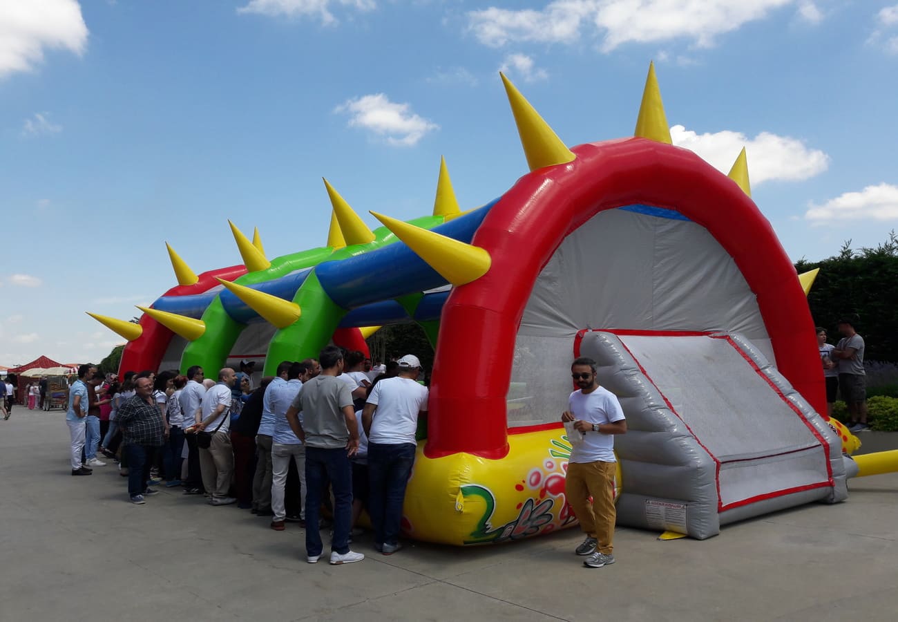 Yetişkin Şişme Oyun Parkı Kiralama